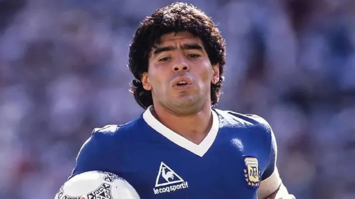 Homenaje del fútbol argentino a cinco años sin Maradona