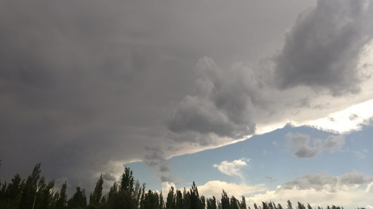 Varias localidades de San Rafael registraron una intensa caída de granizo