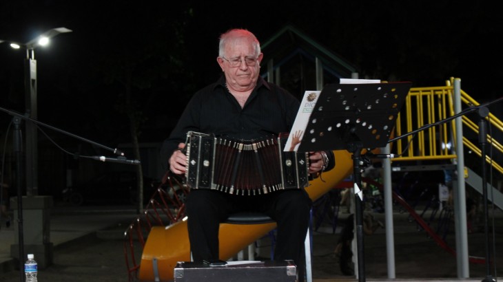 Día de la Música con artistas locales en la plaza Carlos María de Alvear