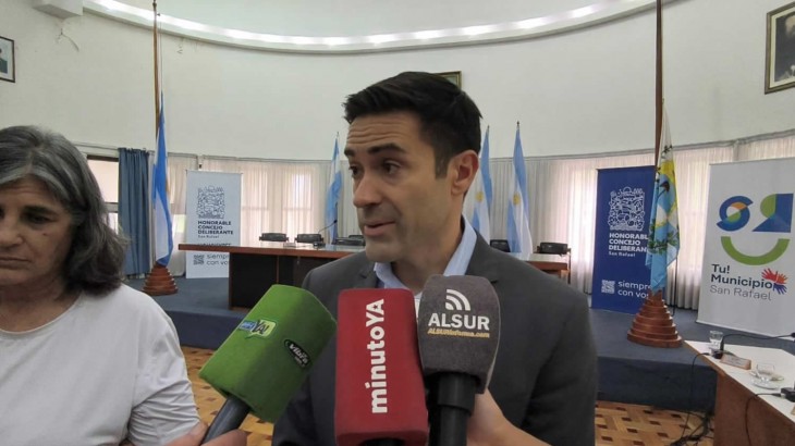 Reche: "El comportamiento de Antolín es impropio, más aún porque como concejal impone normas de conducta"