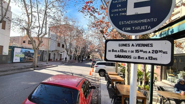 Cientos de vecinos ya están utilizando la nueva app de estacionamiento medido digital