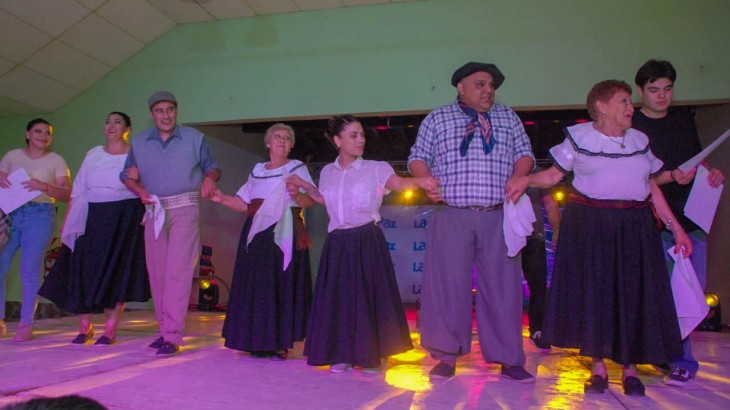 La Paz celebró el cierre anual de sus talleres con una muestra llena de arte y comunidad