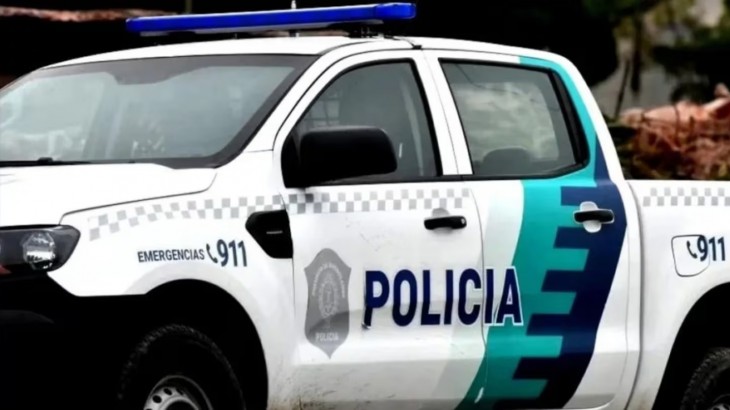 Intentó matar a su madre, prendió fuego la casa y fue detenido tras una persecución