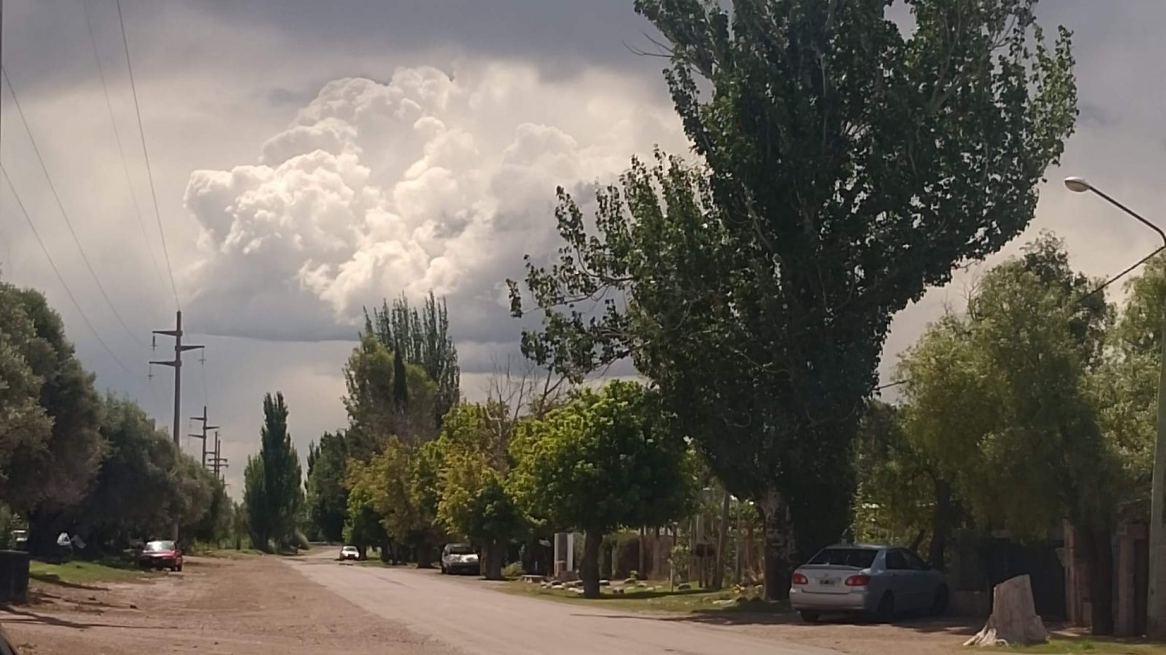 Aumento de la temperatura, Zonda y alerta por tormentas con granizo para hoy
