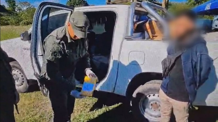 Siete policías detenidos en Chaco por intentar robar cocaína durante quema judicial