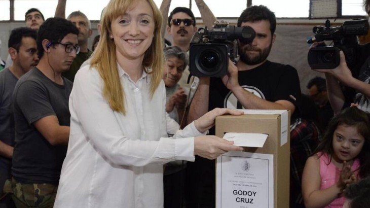 Tras la impugnación el kirchnerismo cambió el nombre de su frente y competirá como "Fuerza Patria"