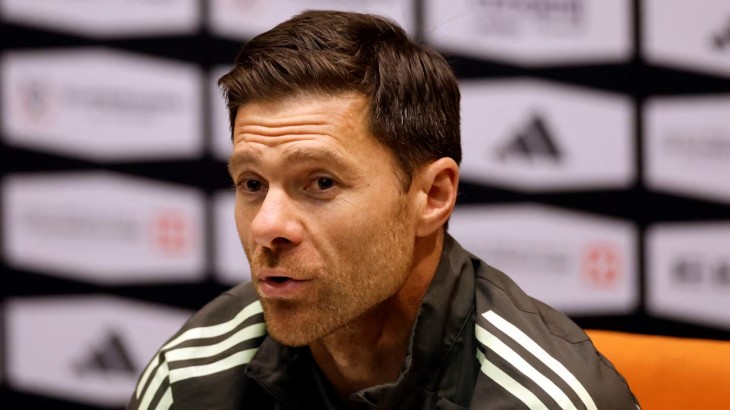 Tras la caída ante Barcelona, el Real Madrid oficializó la salida de Xabi Alonso y nombró nuevo técnico