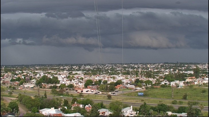 San Luis bajo un clima cambiante: lluvias tempranas y fuerte calor por la tarde