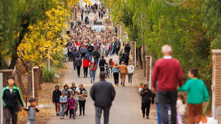 Semana Santa en Maipú: el Cristo de las Viñas recibe el Vía Crucis