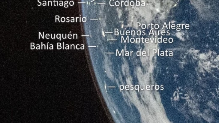 Impactante: imágenes del Artemis revelan la gran flota china pescando en el Mar Argentino