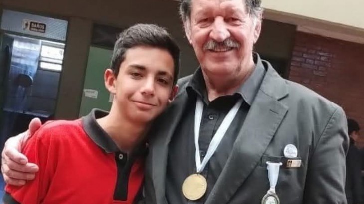 "Podemos transmitir lo que vivimos": Oscar Barrios y la memoria viva de Malvinas