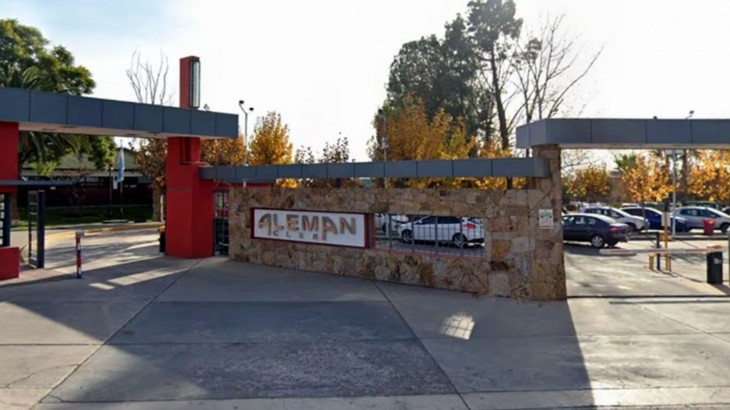 Abuso en el Club Alemán: "Me puse una bolsa en la cabeza y salí corriendo para que nadie me vea" relató la víctima