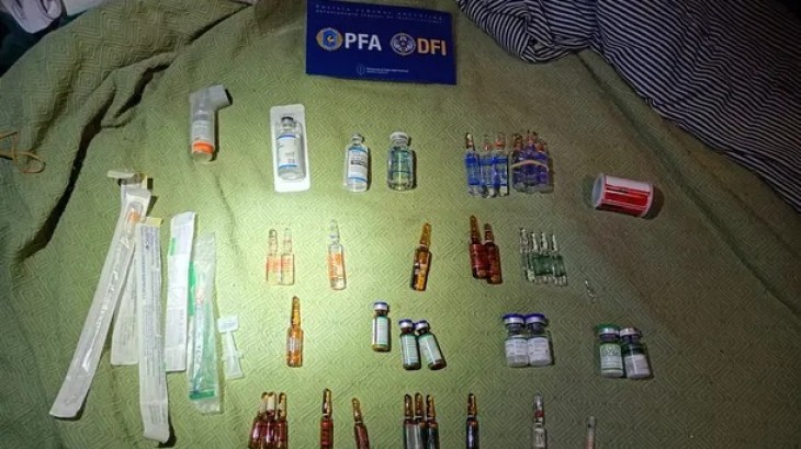 Detienen a una anestesista por robar fentanilo del Hospital de Vicente López