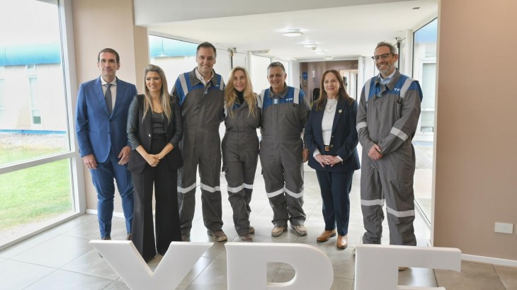 YPF recibió la distinción Marca País en Vaca Muerta