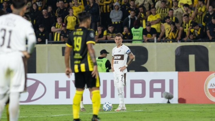 ¡Histórico! Platense venció a Peñarol y logró su primer triunfo en la Copa Libertadores