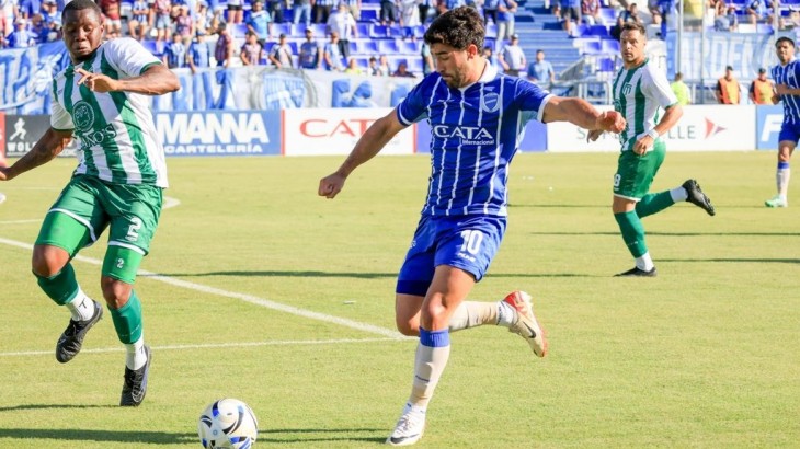 Godoy Cruz dejó pasar su chance y empató sin goles ante San Miguel