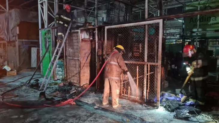 Incendio de gran magnitud en el Mercado Cooperativo del Este provocó pérdidas millonarias