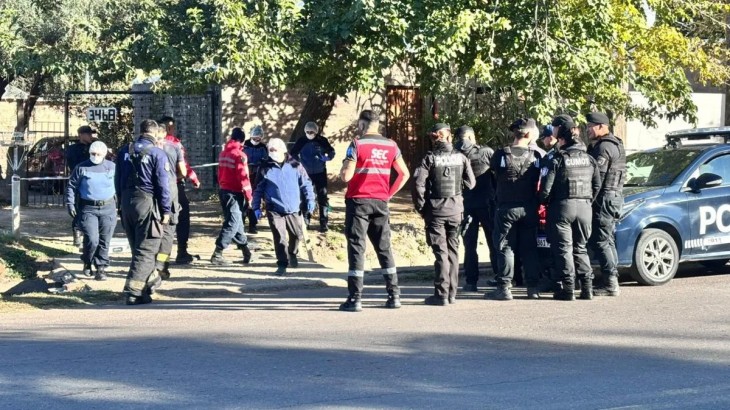 Las Heras: un vecino vio un cuerpo en una acequia y dio aviso al 911