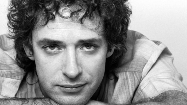 Netflix prepara un documental íntimo sobre Gustavo Cerati con material inédito
