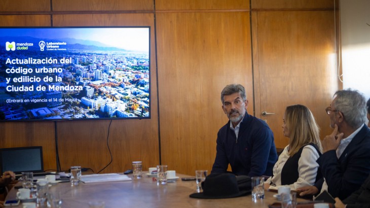 Ulpiano Suarez presentó el nuevo Código de Edificación para potenciar la inversión privada en la Ciudad